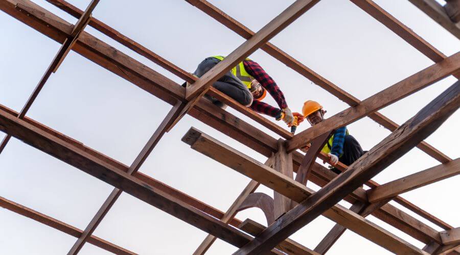 Professional gutter cleaning services in Stonewall, TX